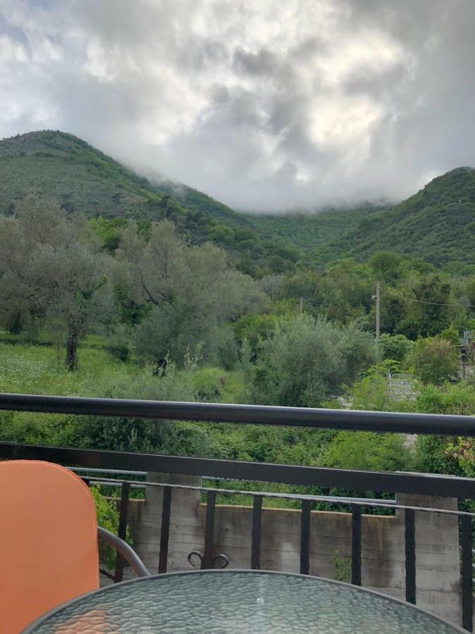 Apartmani Petrija Prčanj Exterior foto
