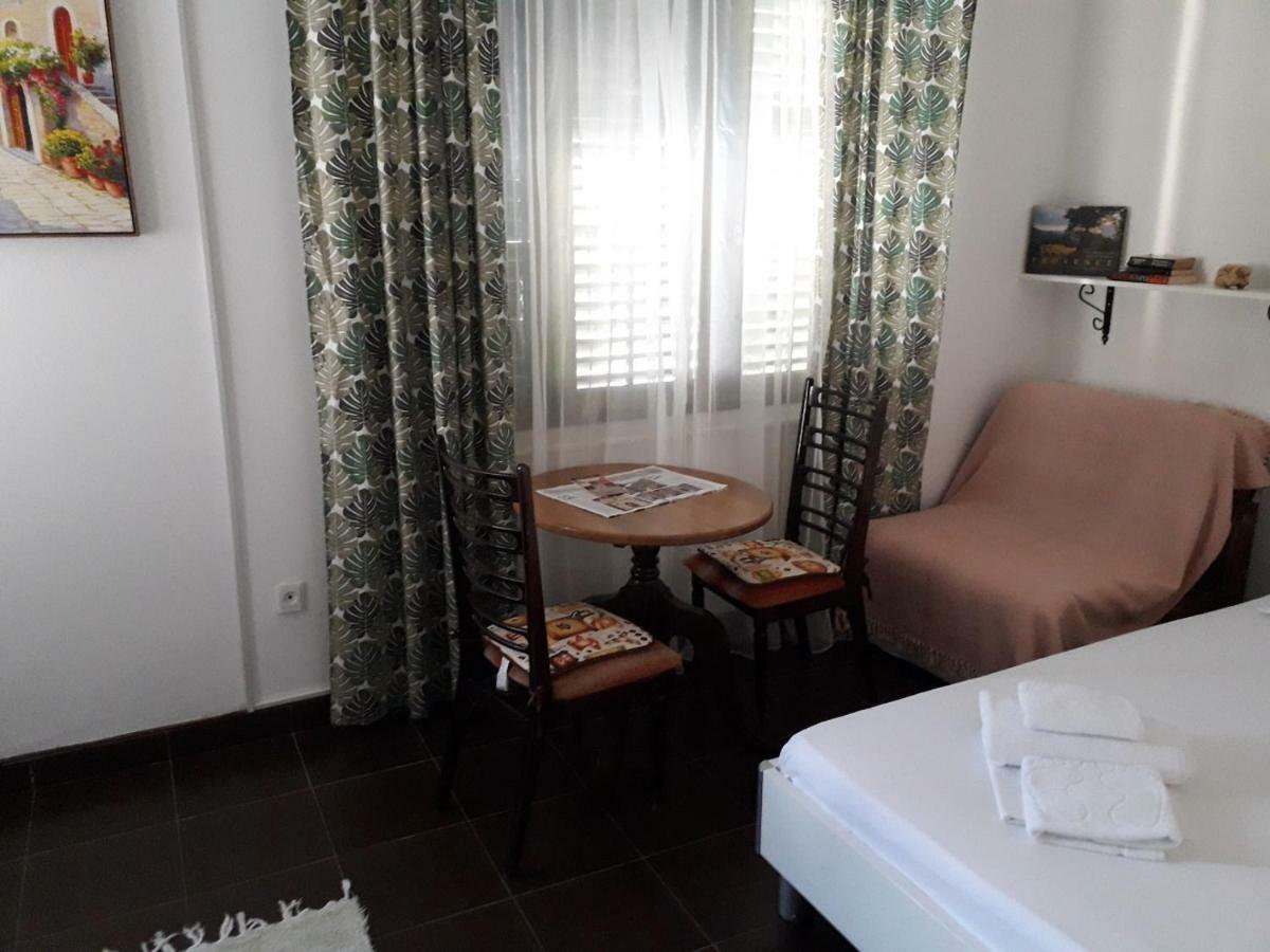 Apartmani Petrija Prčanj Exterior foto